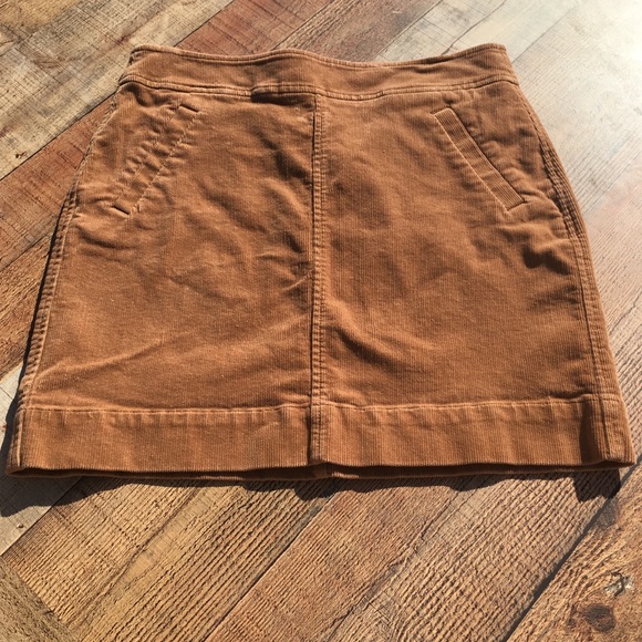 LOFT Dresses & Skirts - 6P Camel Corduroy LOFT Skirt